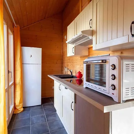 En Bois Avec Jardin Clos *
